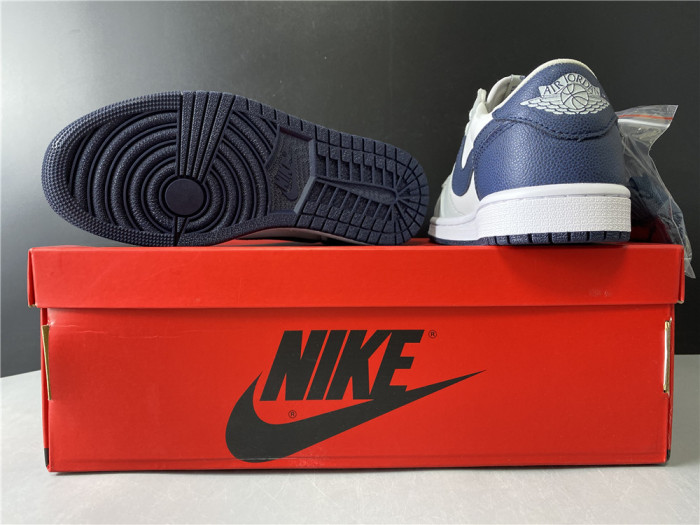 Air Jordan 1 Grey Navy Blue CW8576-200 - CCSHOES