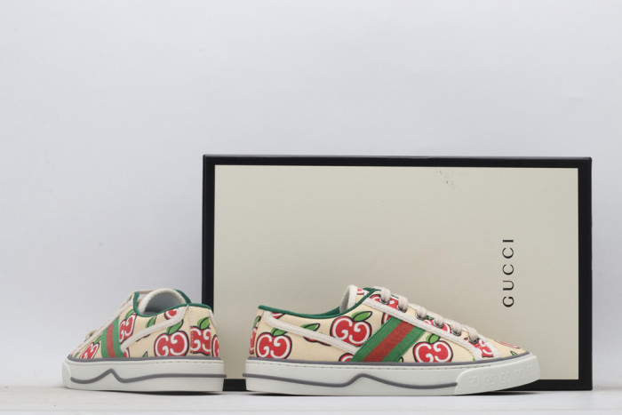 GUCC LOW-TOP SNEAKER - CCSHOES