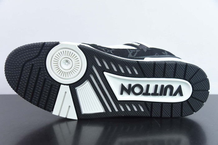 Loui Vuitto Low-Top SNEAKER - CCSHOES