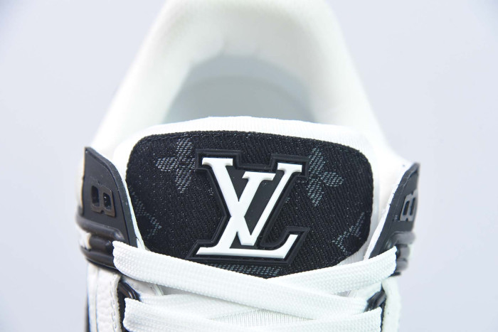 Loui Vuitto Low-Top SNEAKER - CCSHOES