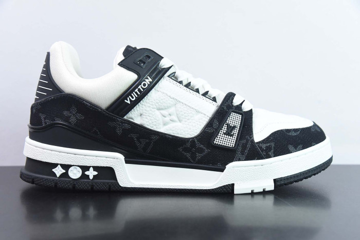 Loui Vuitto Low-Top SNEAKER - CCSHOES