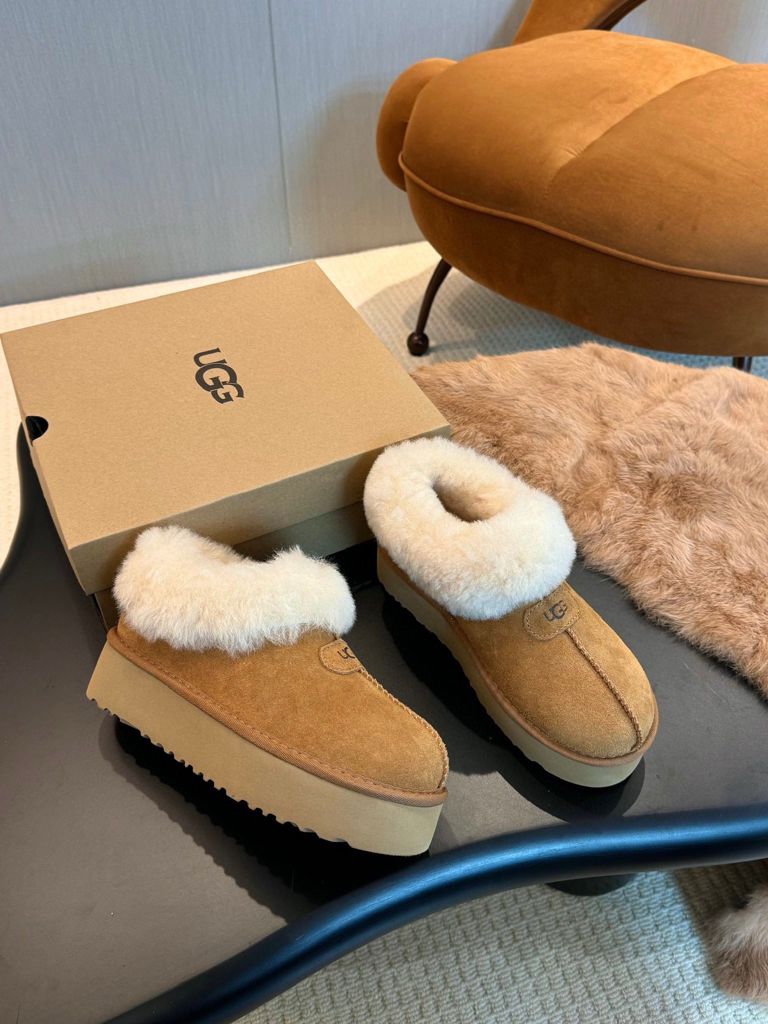 UGG - CCSHOES