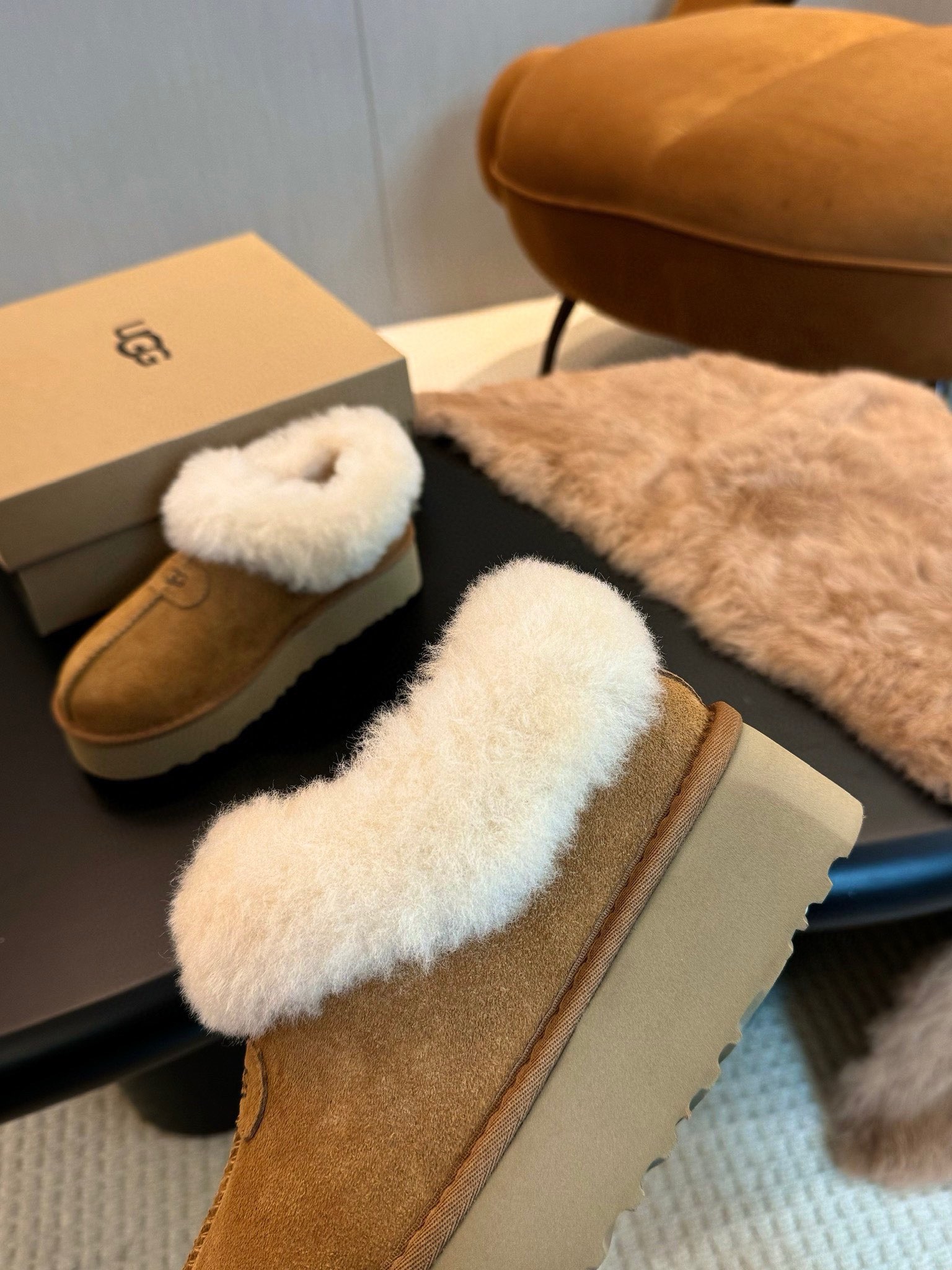 UGG - CCSHOES