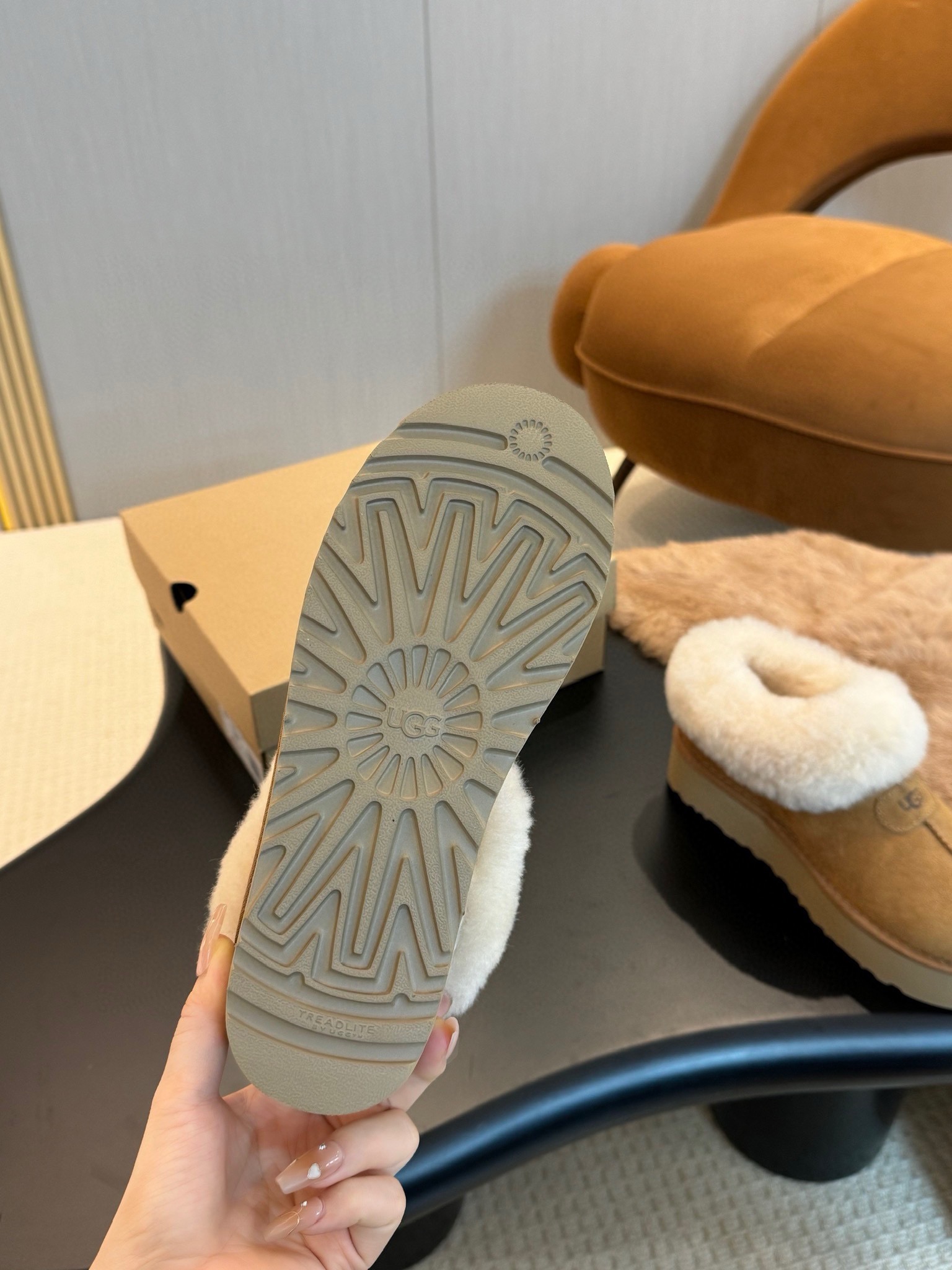 UGG - CCSHOES