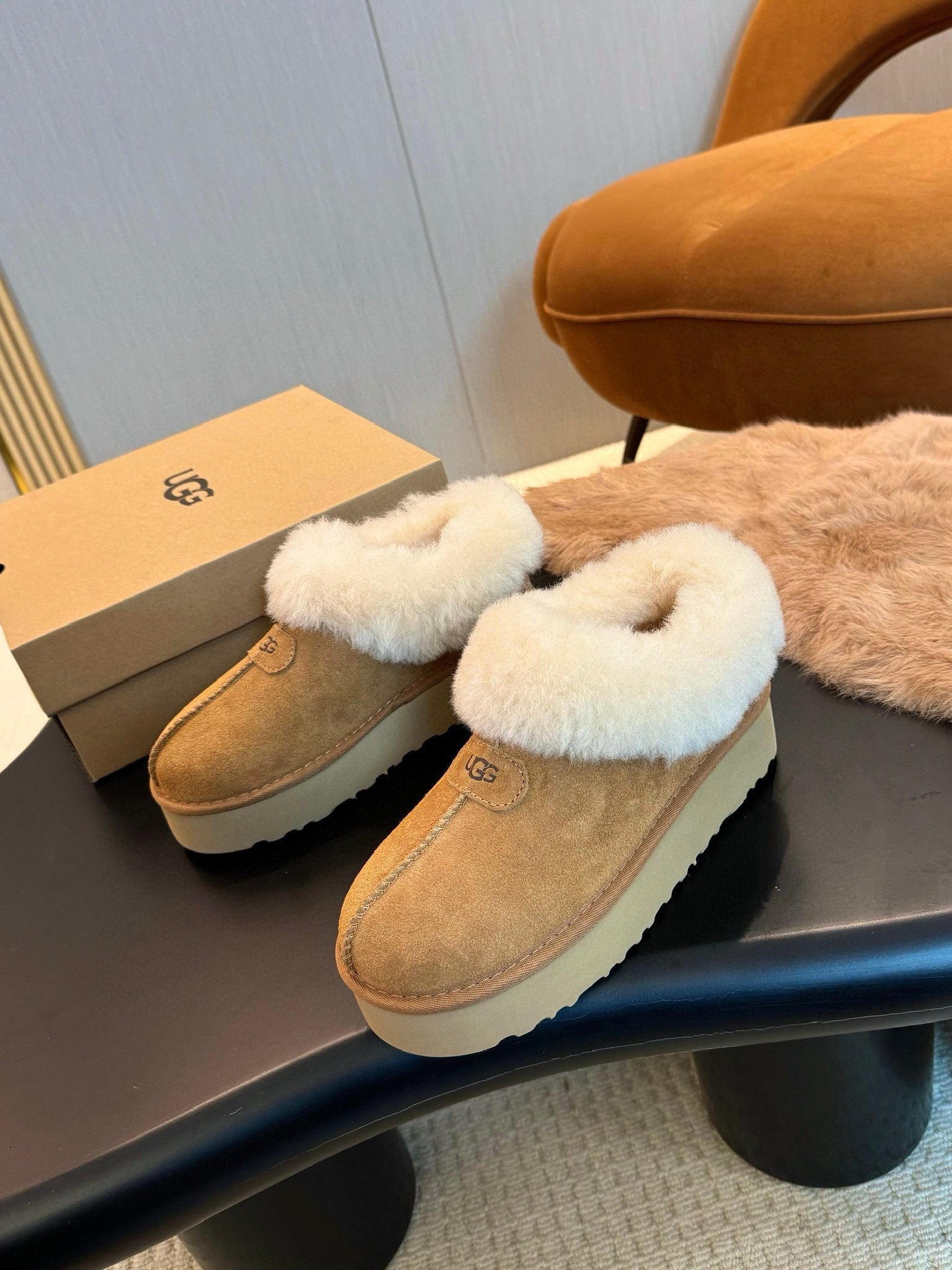 UGG - CCSHOES