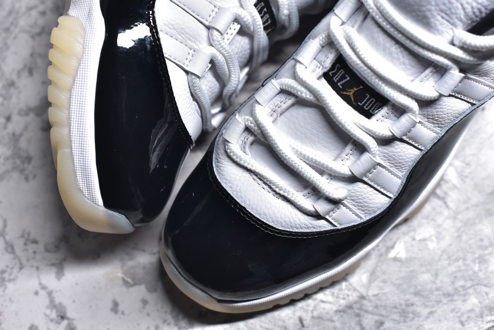 Air Jordan AJ11 