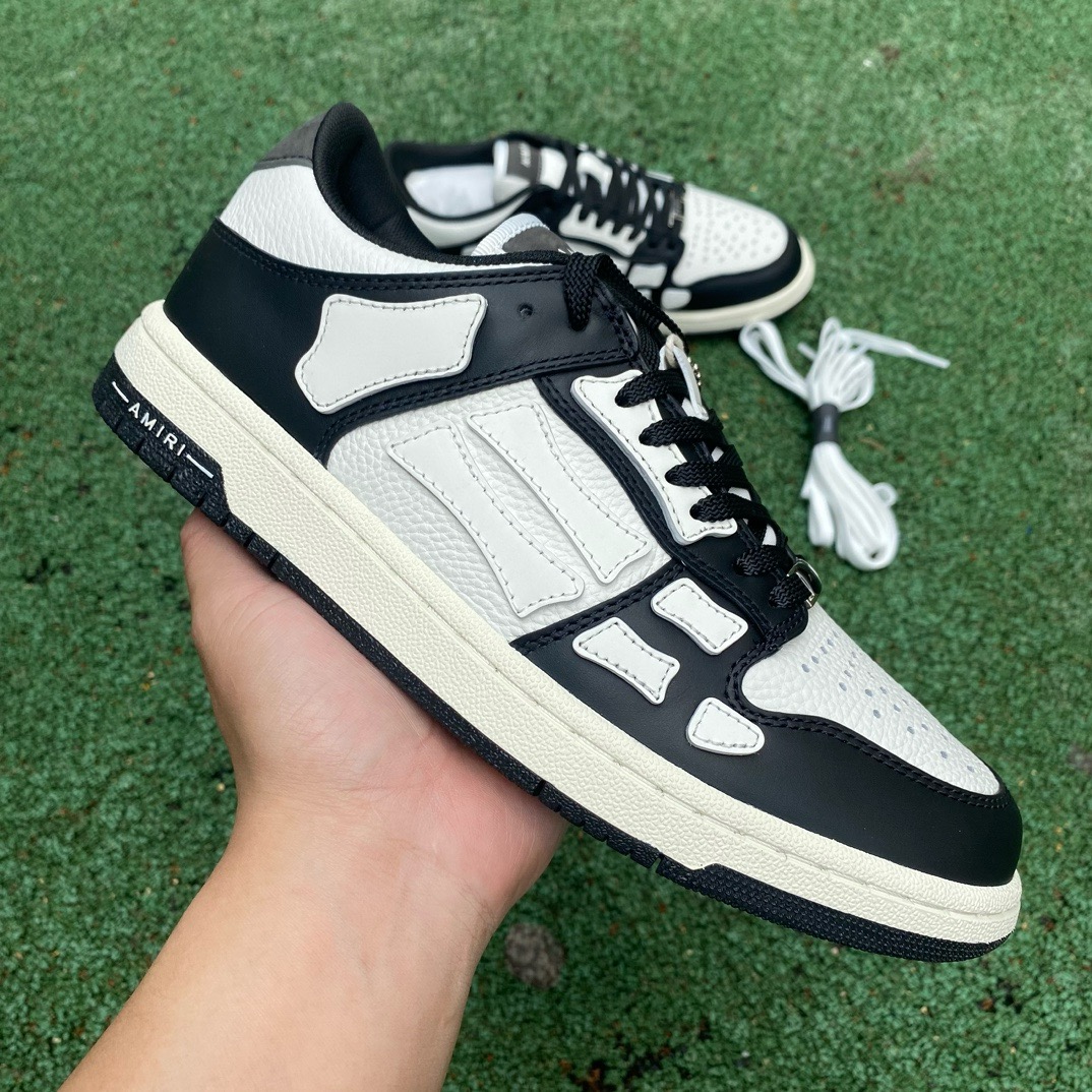 AR1M1 Low-Top Sneaker - CCSHOES