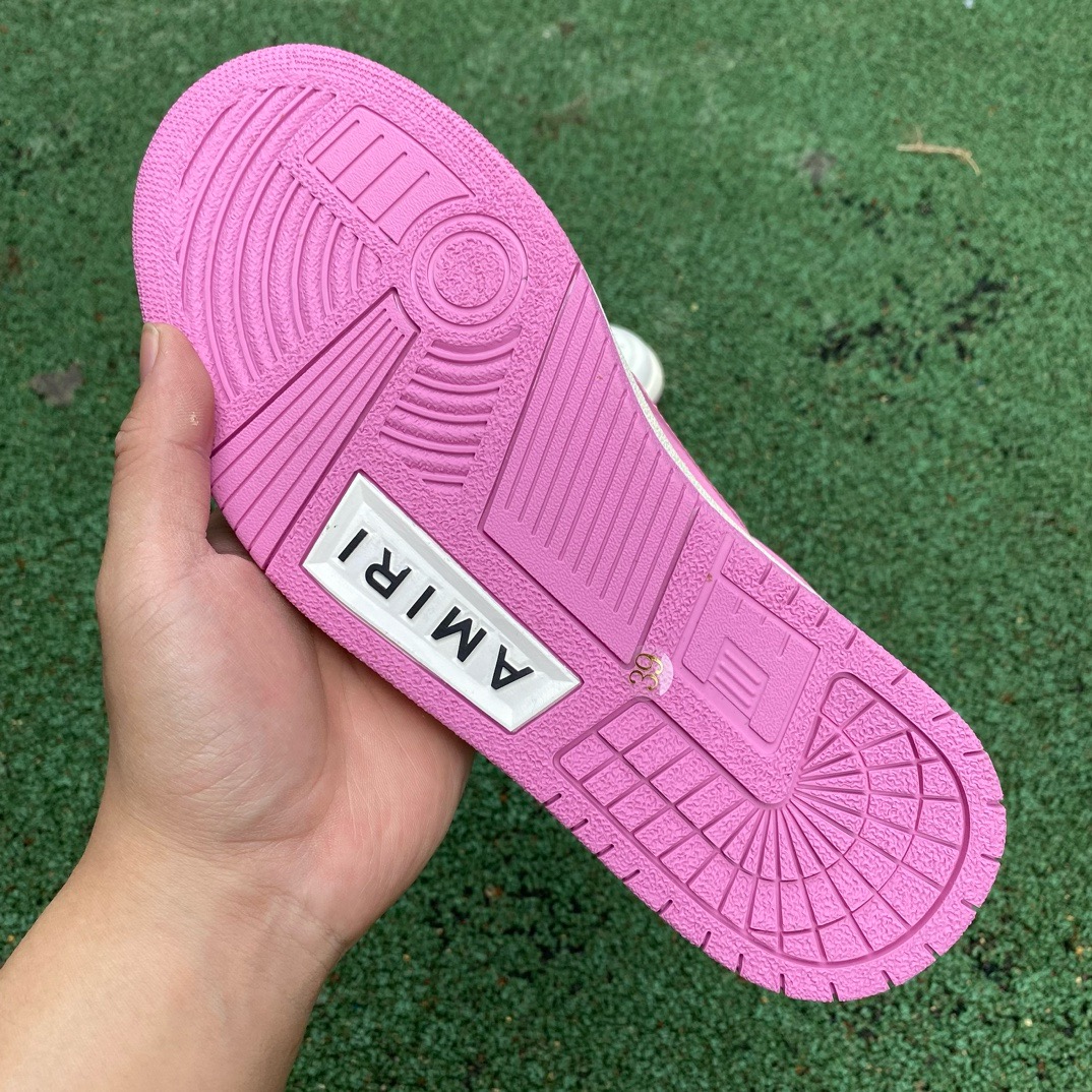 AR1M1 Low-Top Sneaker - CCSHOES