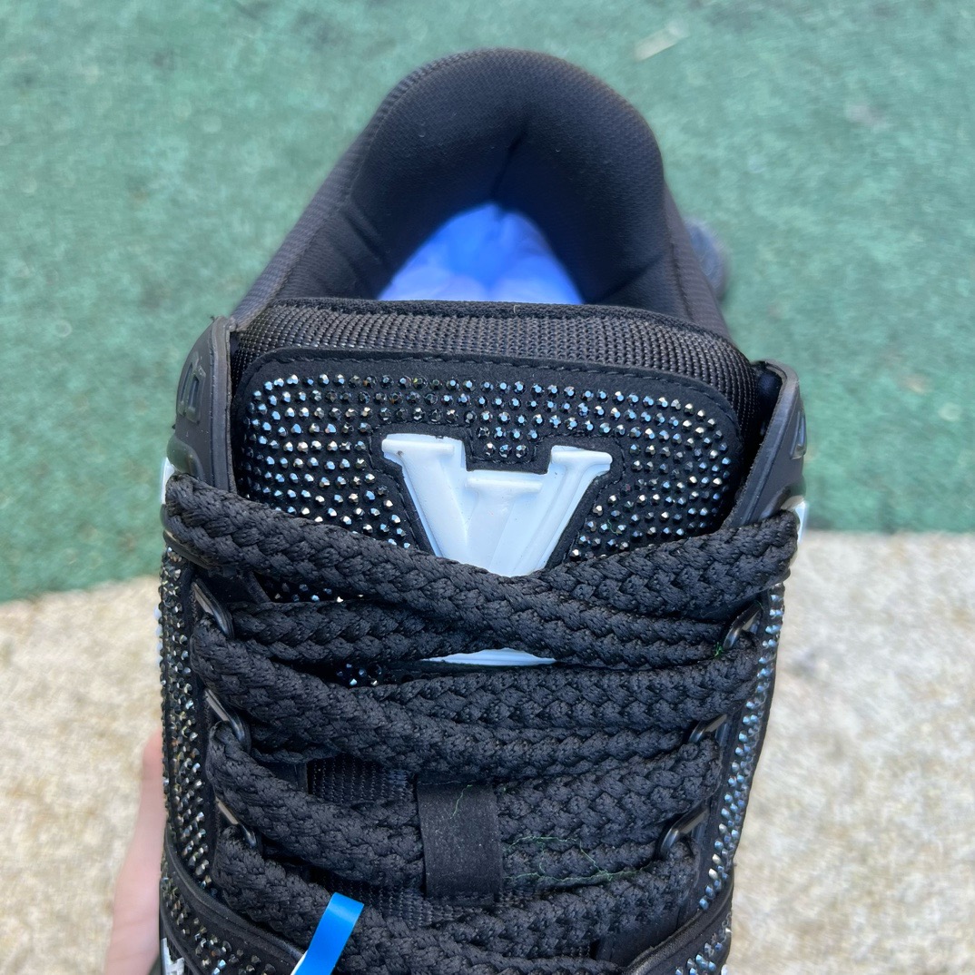 LV TRAINER MAXI Full of diamonds black - CCSHOES