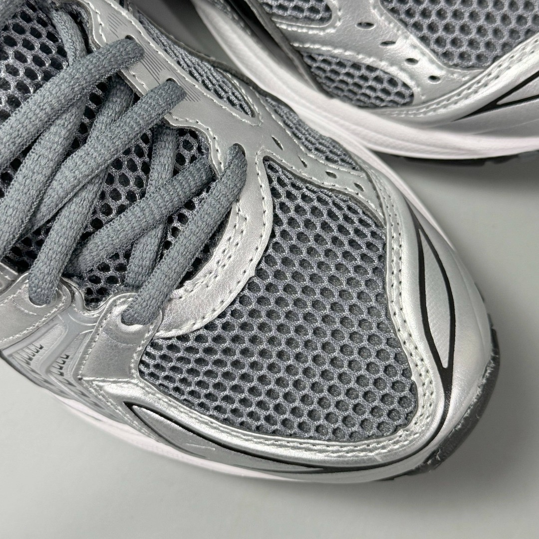 Asics GEL-Kayano 14 1203A537-200 - CCSHOES
