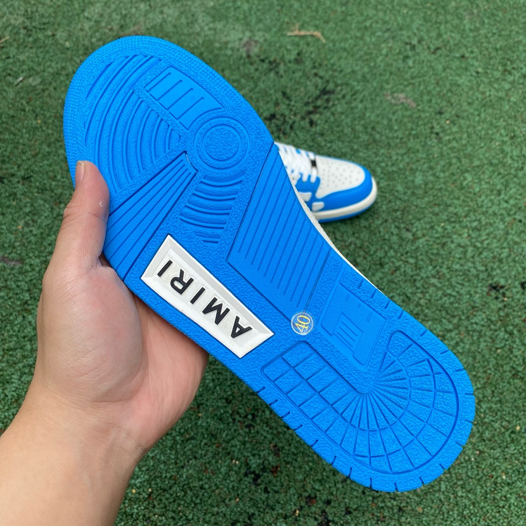 AR1M1 Low-Top Sneaker - CCSHOES