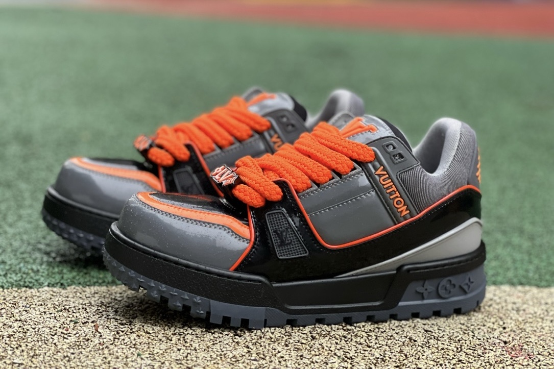 LV TRAINER MAXI Gray orange - CCSHOES
