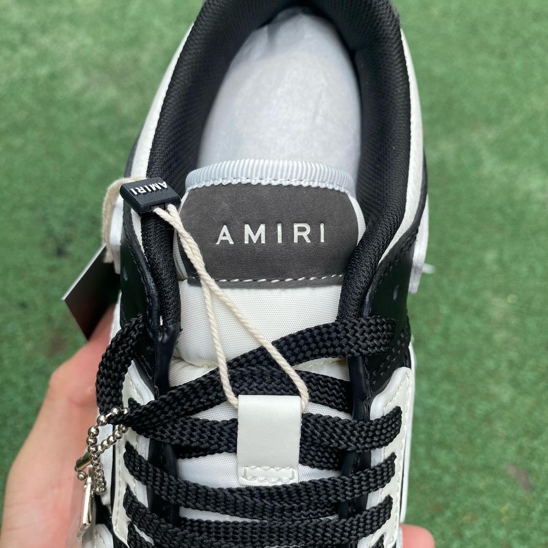 AR1M1 Low-Top Sneaker - CCSHOES