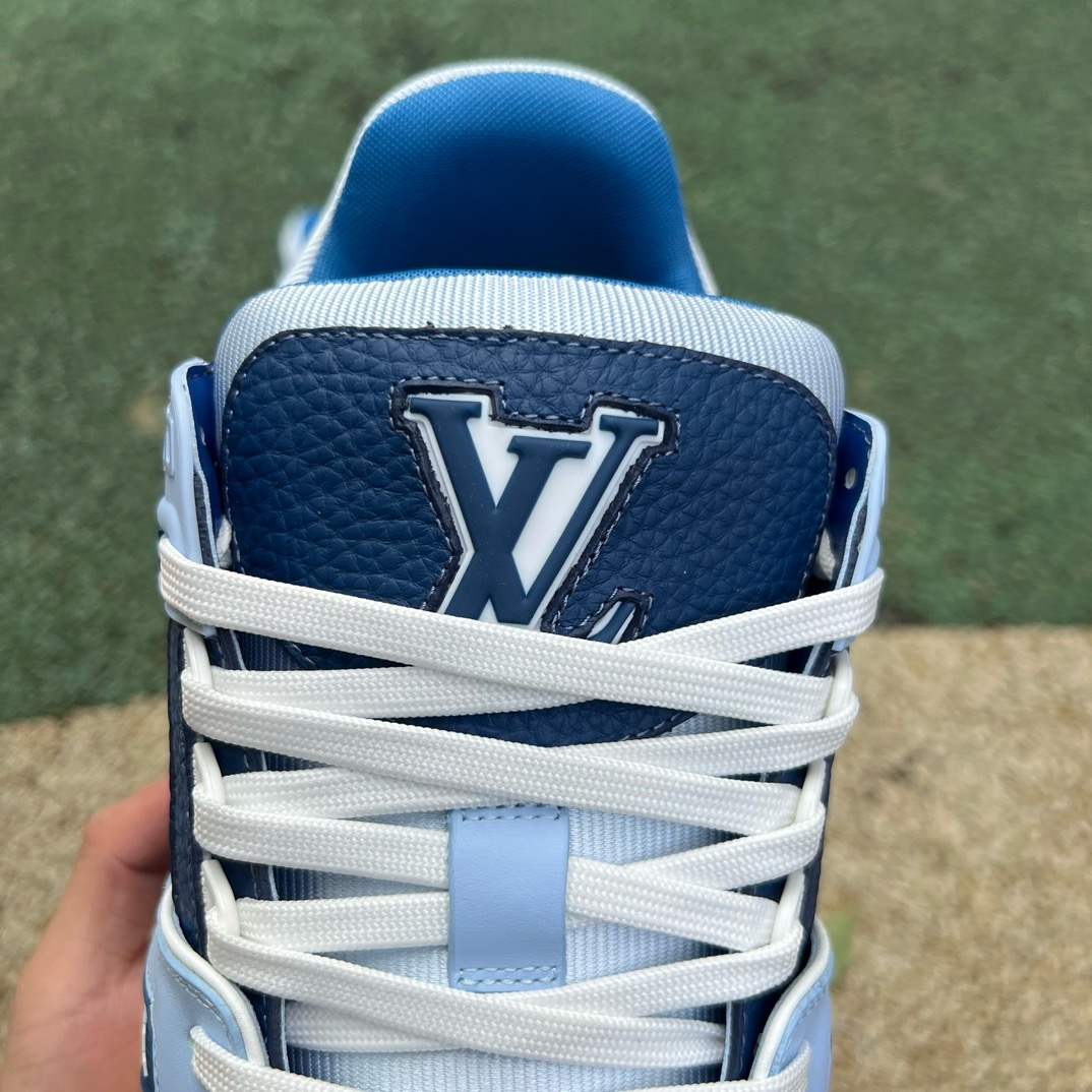 LV TRAINER MAXI Porcelain blue - CCSHOES