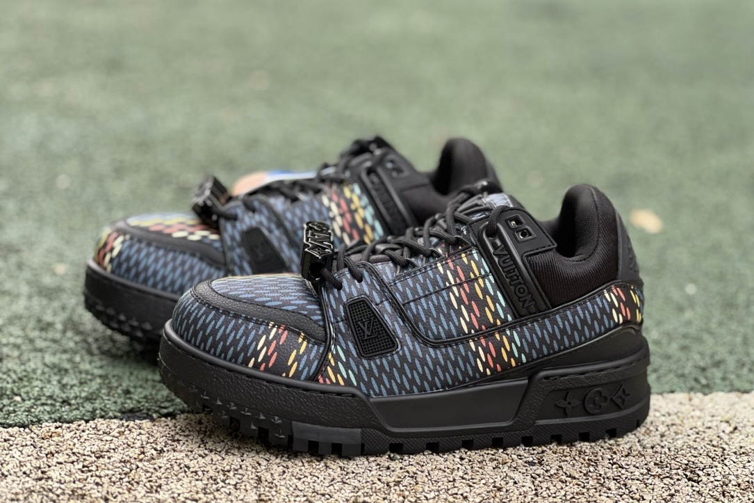 LV TRAINER MAXI Black pattern - CCSHOES