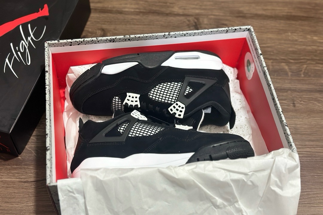 Air Jordan 4 Retro White Thunder FQ8213-001 - CCSHOES