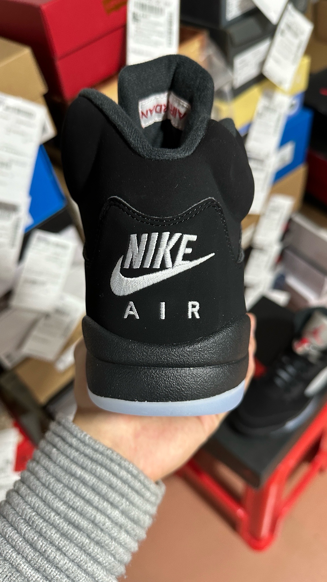 AIR JORDAN 5 BLACK METALLIC (2016) 845035-003 - CCSHOES