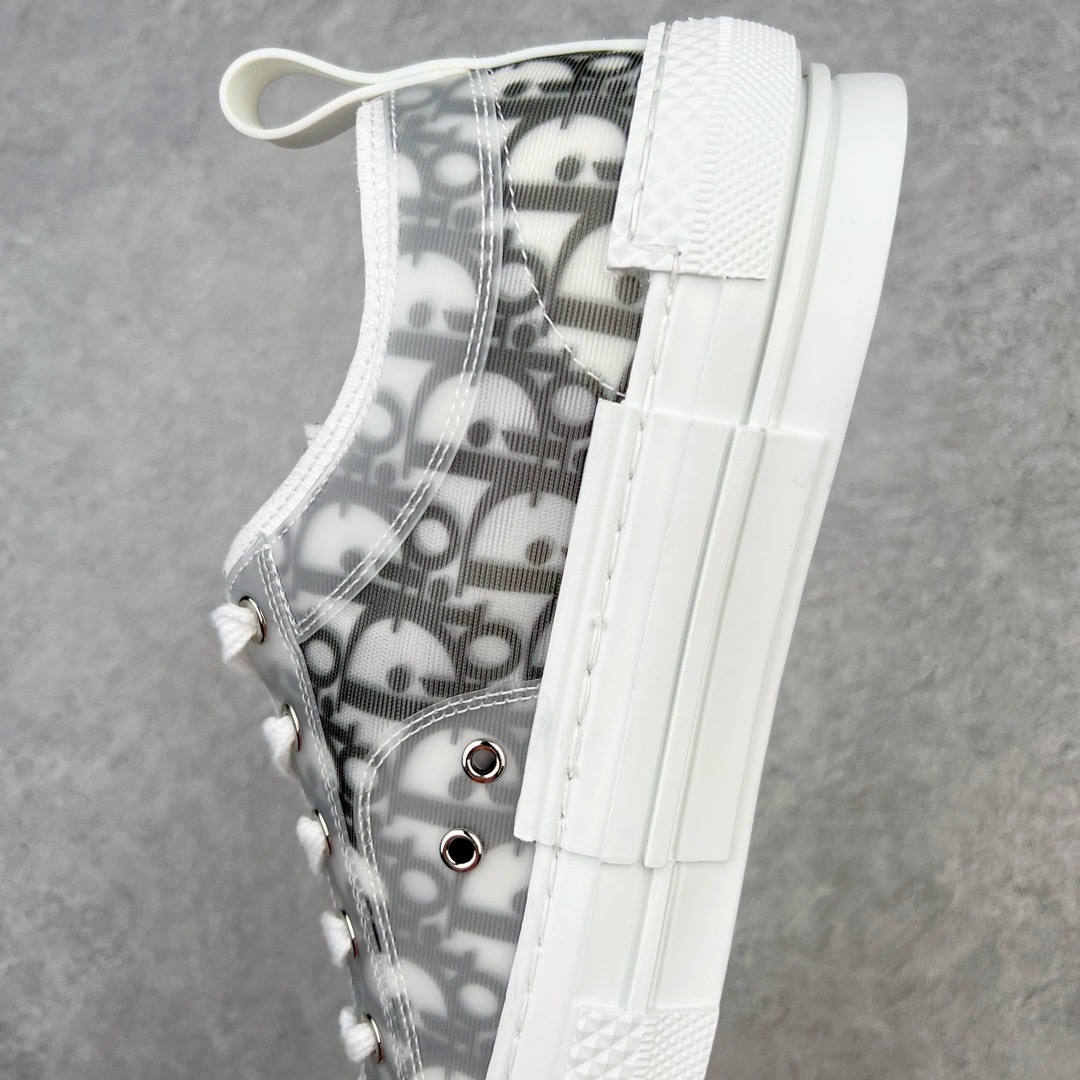DR B23 Oblique Low Top Sneakers - CCSHOES