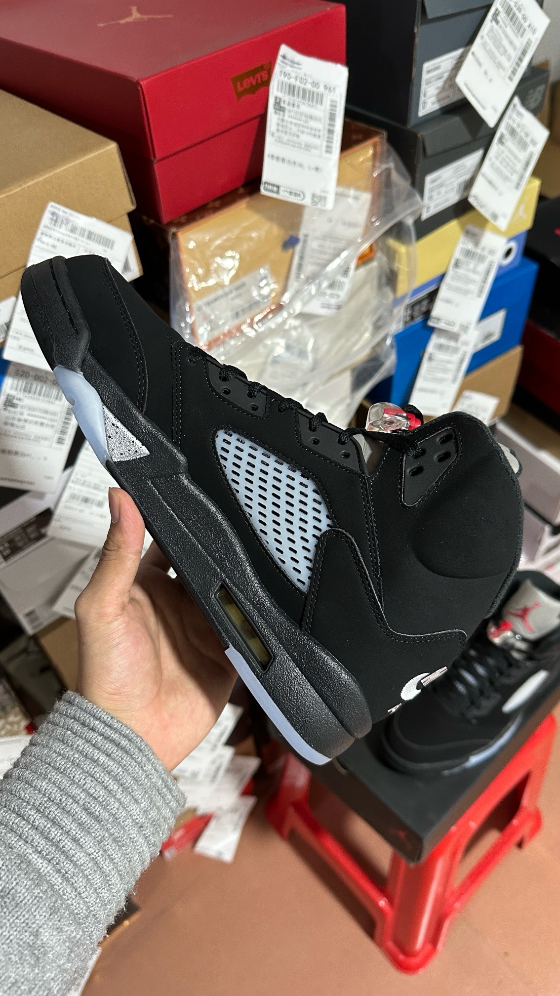 AIR JORDAN 5 BLACK METALLIC (2016) 845035-003 - CCSHOES