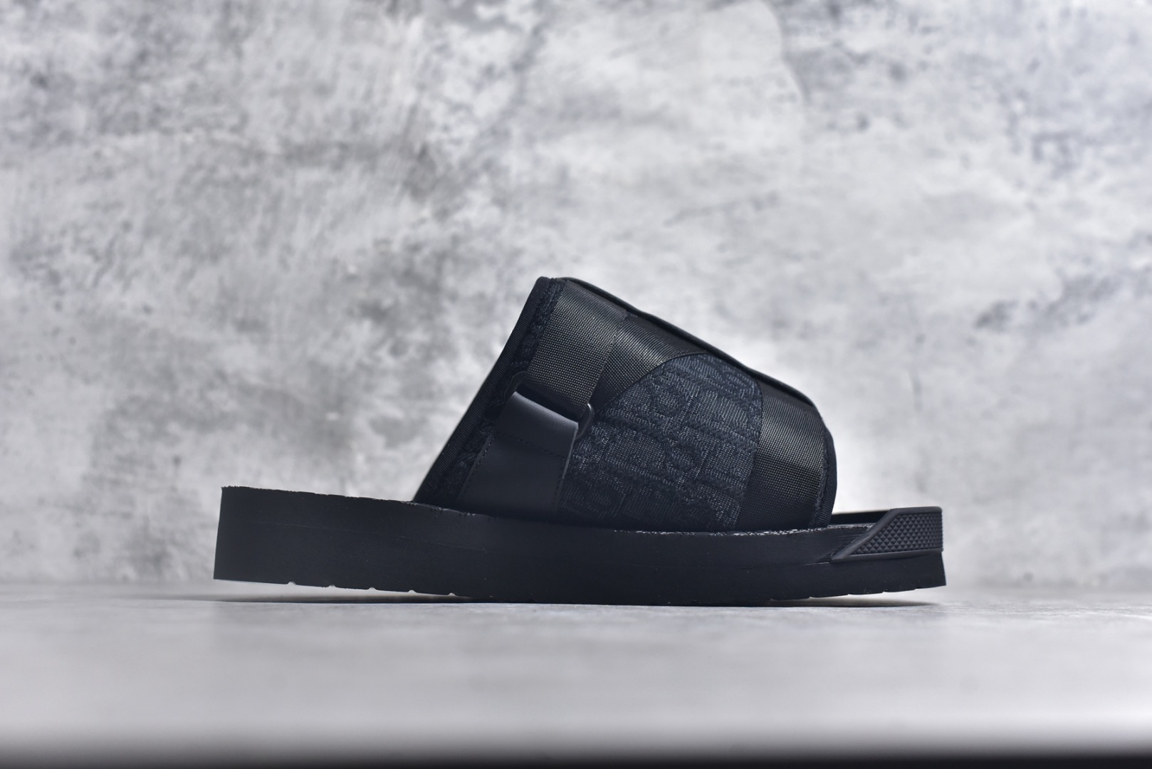 DR Slippers - CCSHOES
