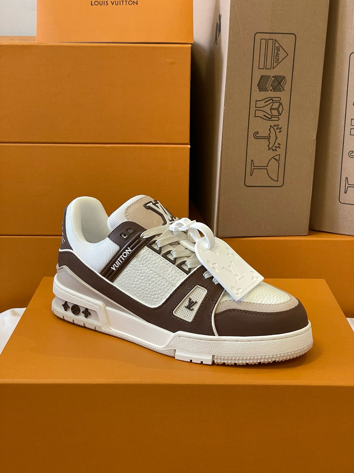 Loui Vuitto TRAINER SNEAKER - CCSHOES