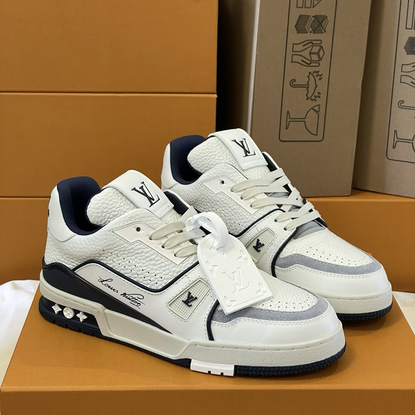 Loui Vuitto TRAINER SNEAKER - CCSHOES