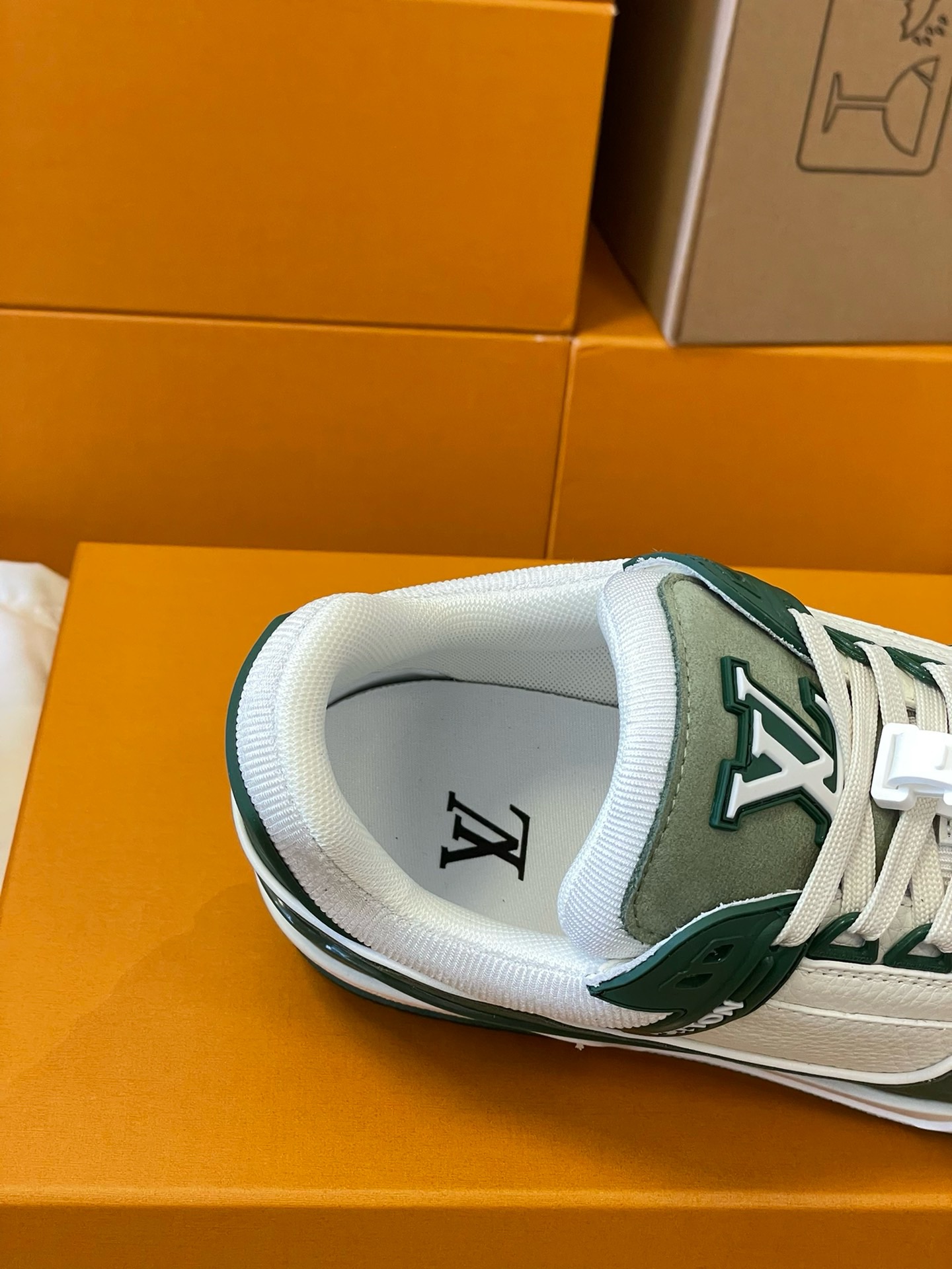 Loui Vuitto TRAINER SNEAKER - CCSHOES