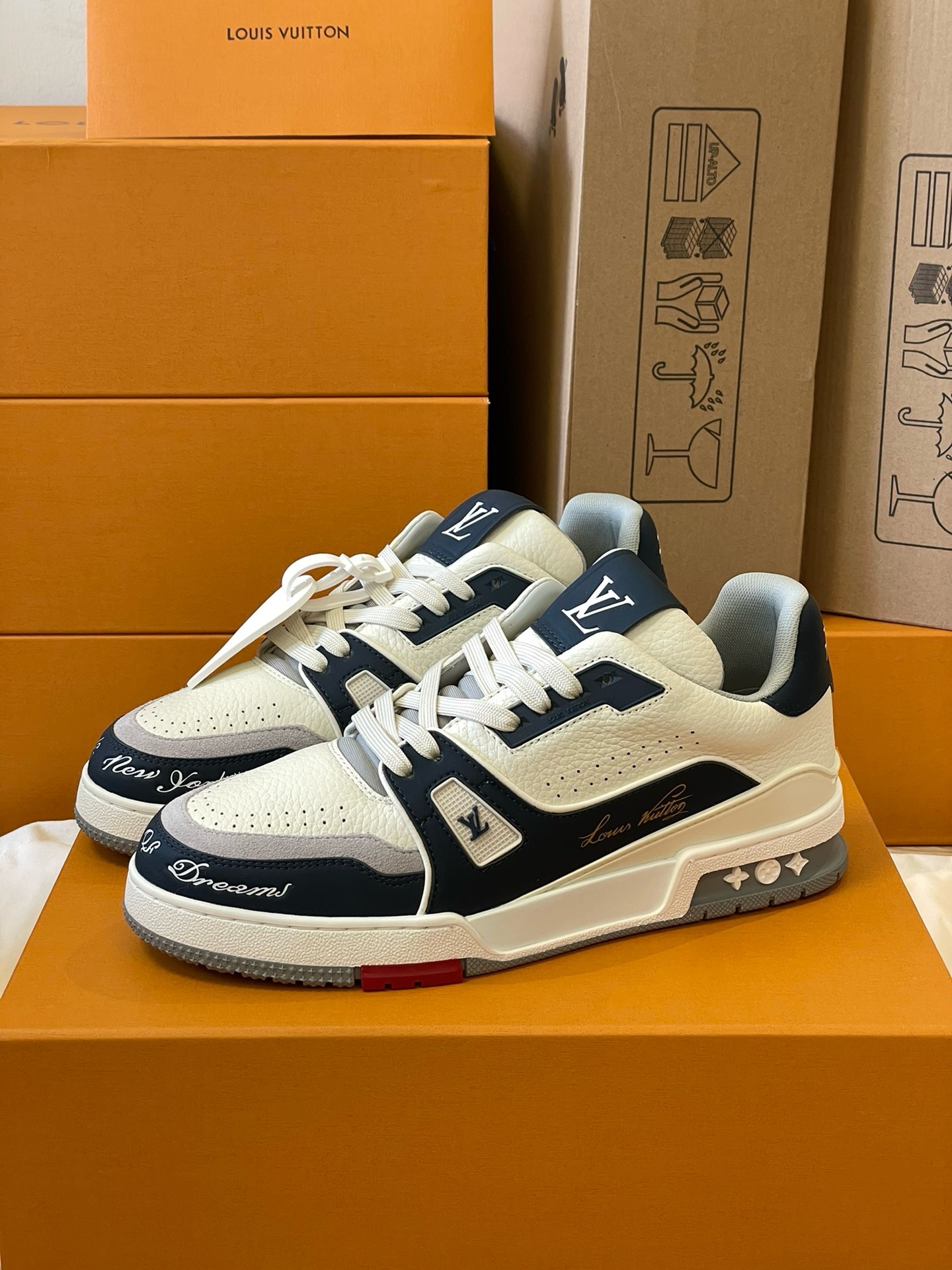 Loui Vuitto TRAINER SNEAKER - CCSHOES