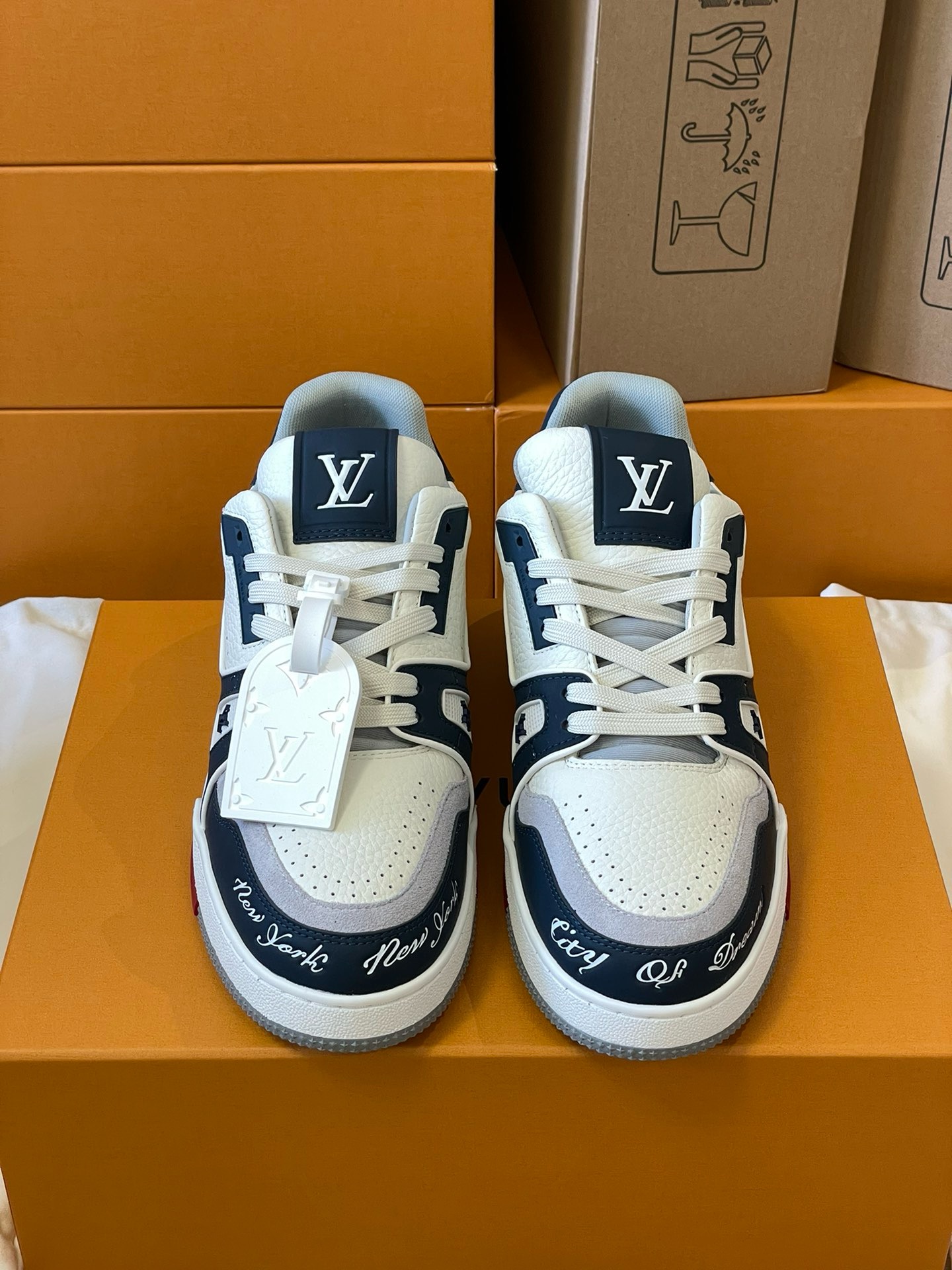 Loui Vuitto TRAINER SNEAKER - CCSHOES