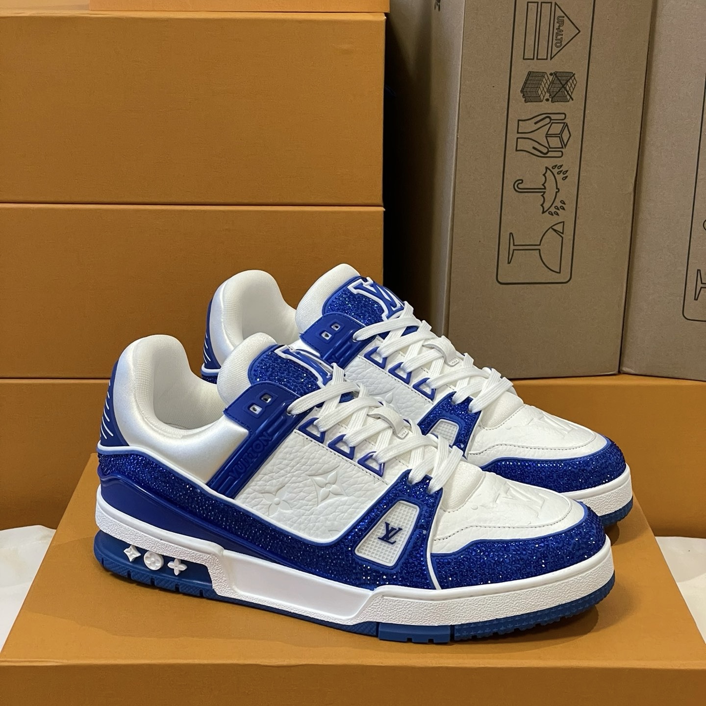 Loui Vuitto TRAINER SNEAKER - CCSHOES