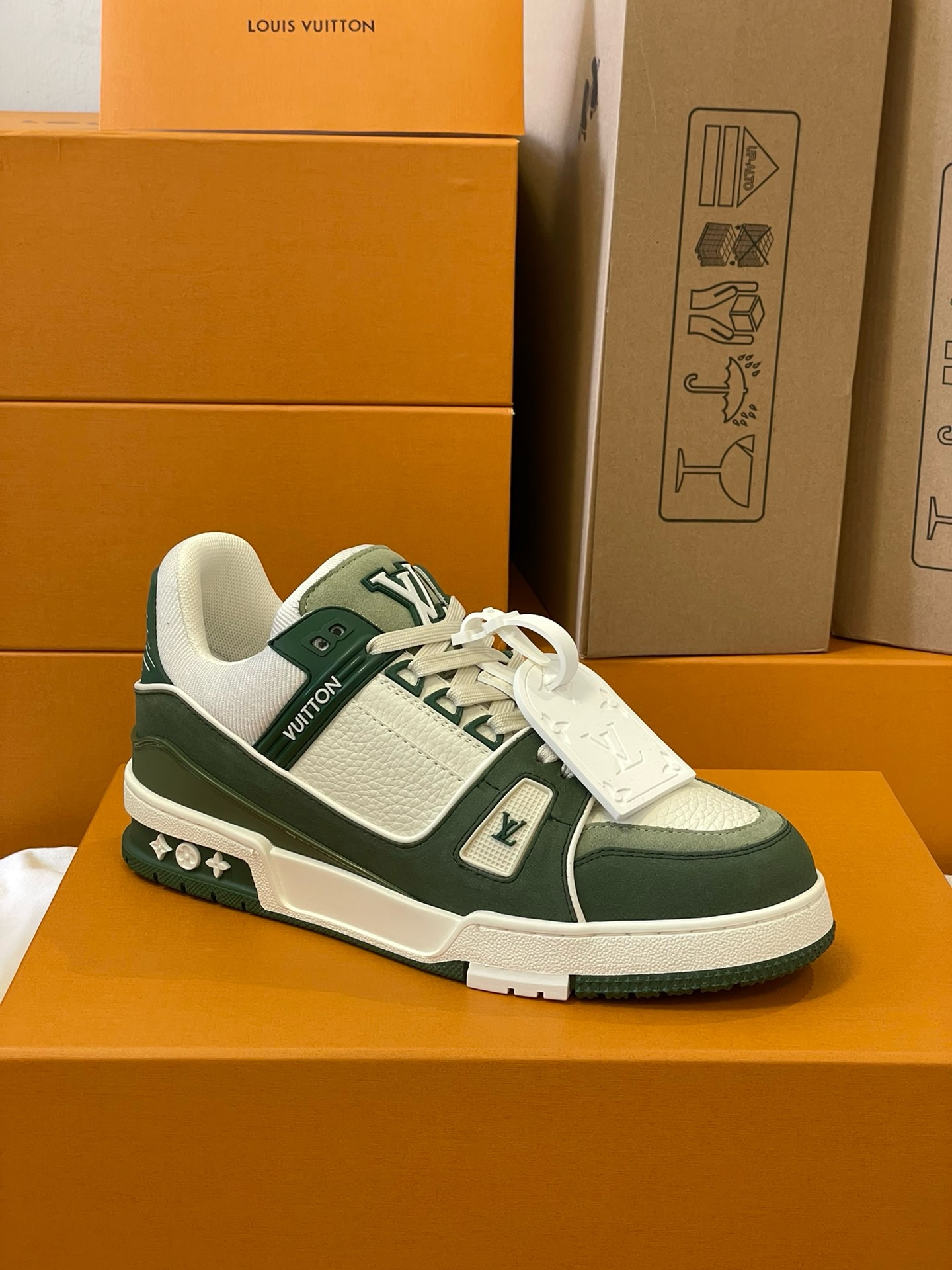 Loui Vuitto TRAINER SNEAKER - CCSHOES