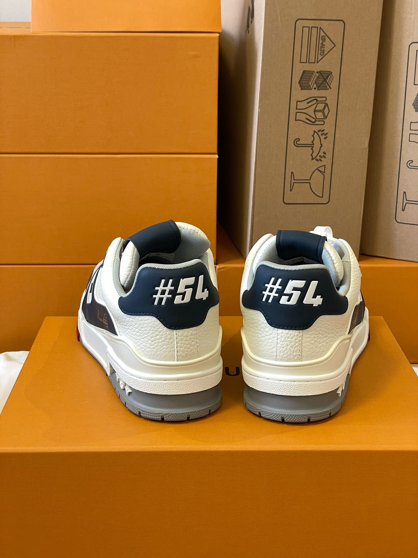 Loui Vuitto TRAINER SNEAKER - CCSHOES