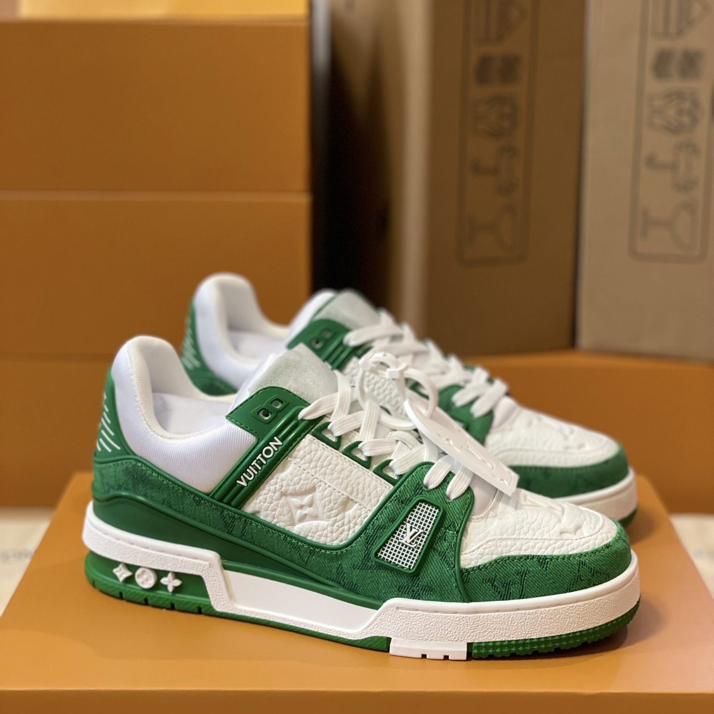 Loui Vuitto TRAINER SNEAKER - CCSHOES