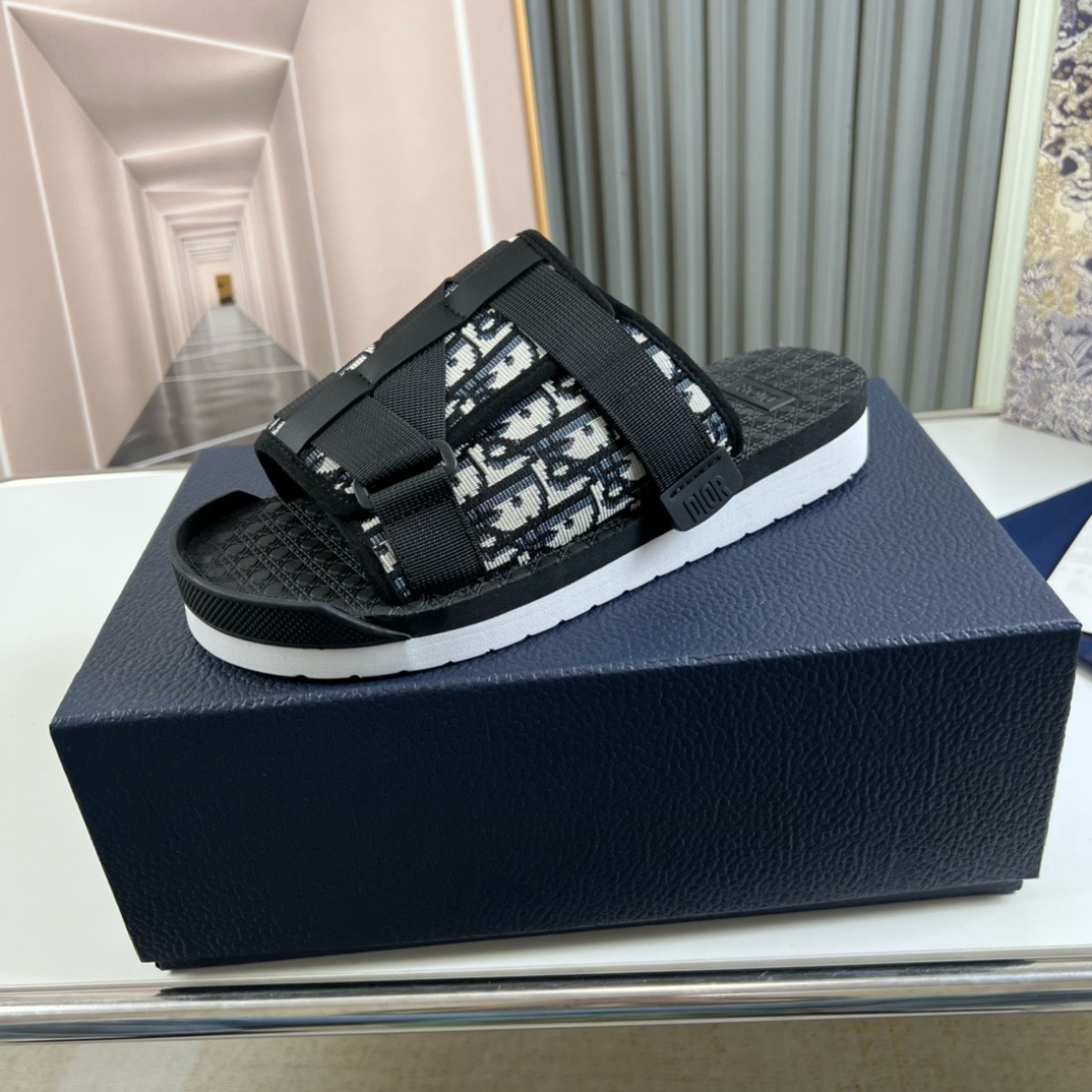 DR Slippers - CCSHOES