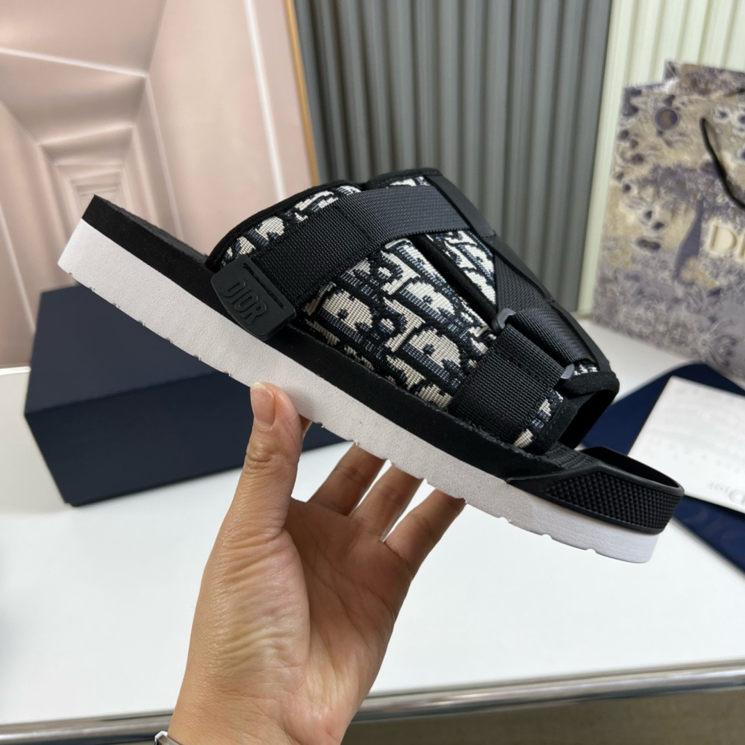 DR Slippers - CCSHOES