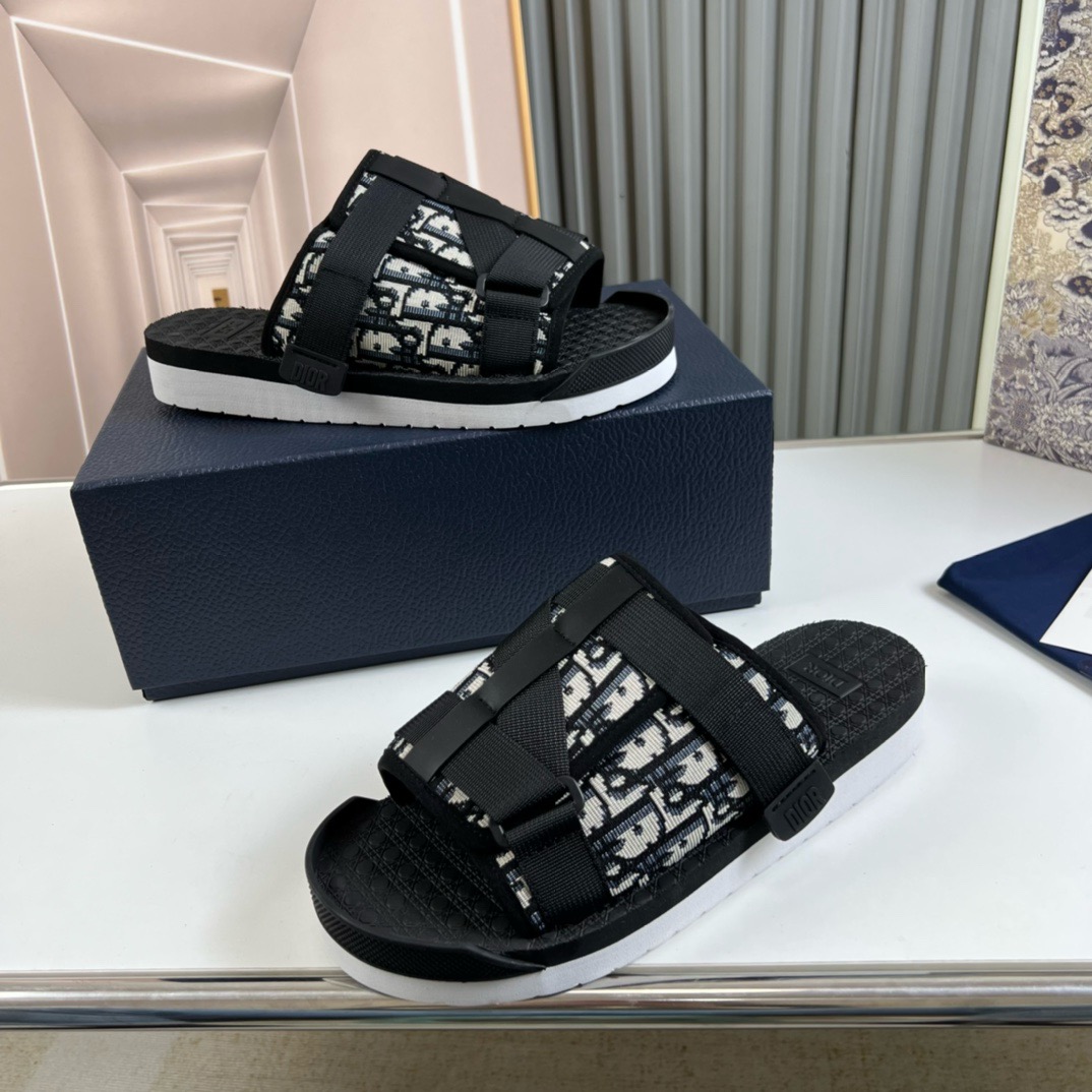 DR Slippers - CCSHOES