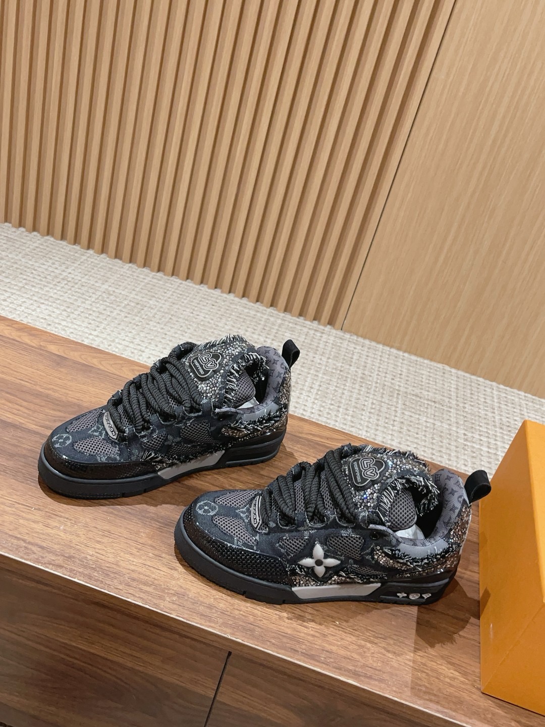 Loui Vuitto LV Skate Sneaker - CCSHOES