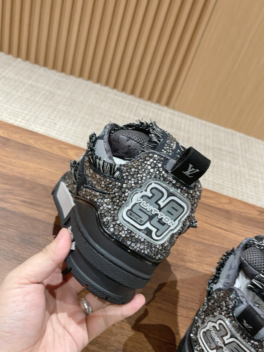 Loui Vuitto LV Skate Sneaker - CCSHOES