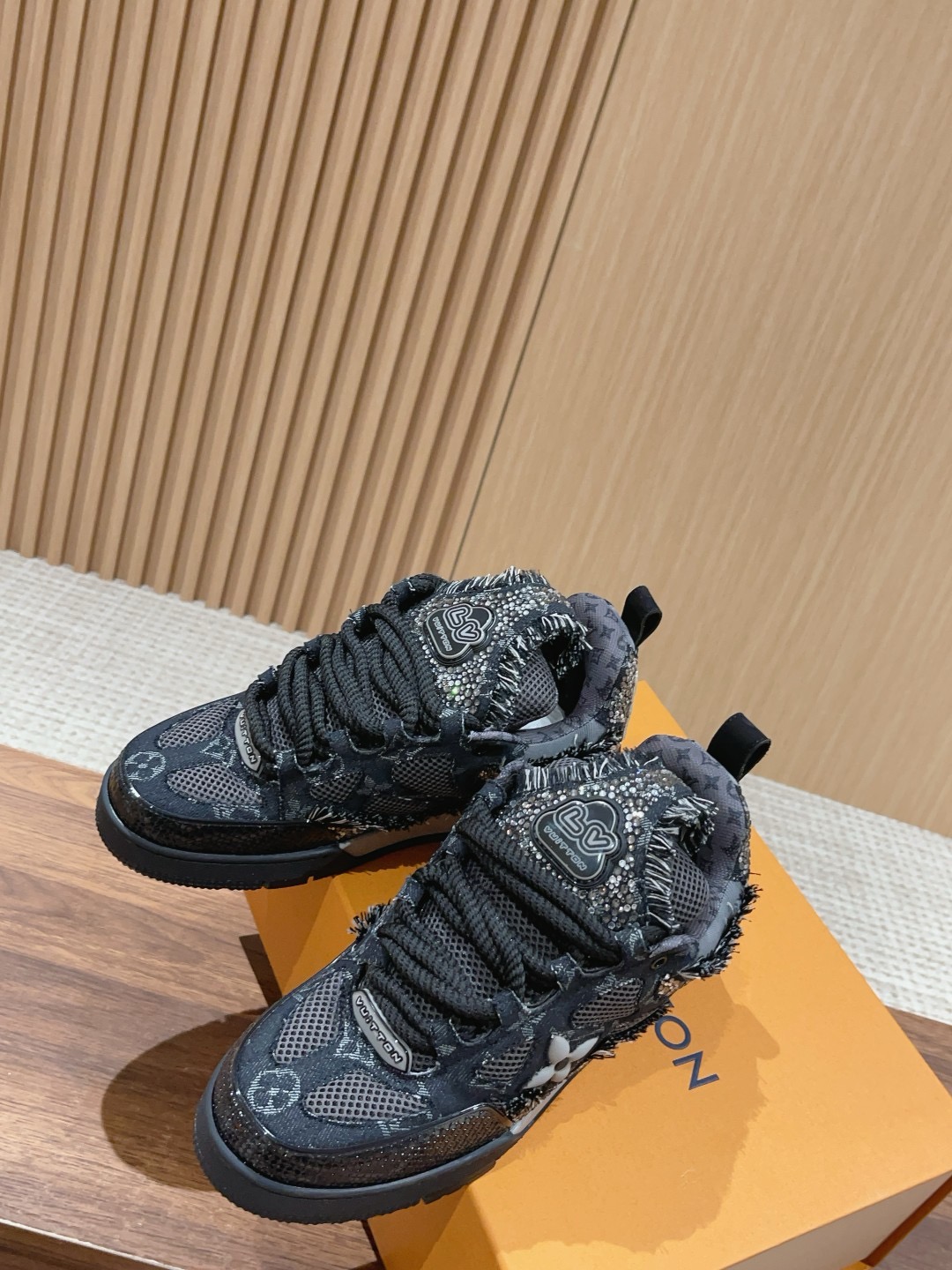 Loui Vuitto LV Skate Sneaker - CCSHOES