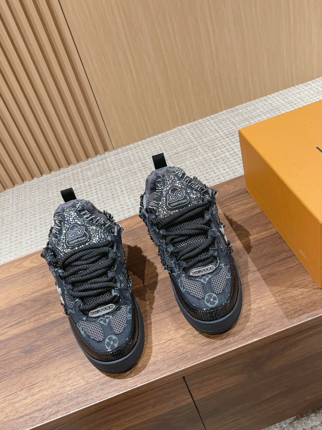 Loui Vuitto LV Skate Sneaker - CCSHOES