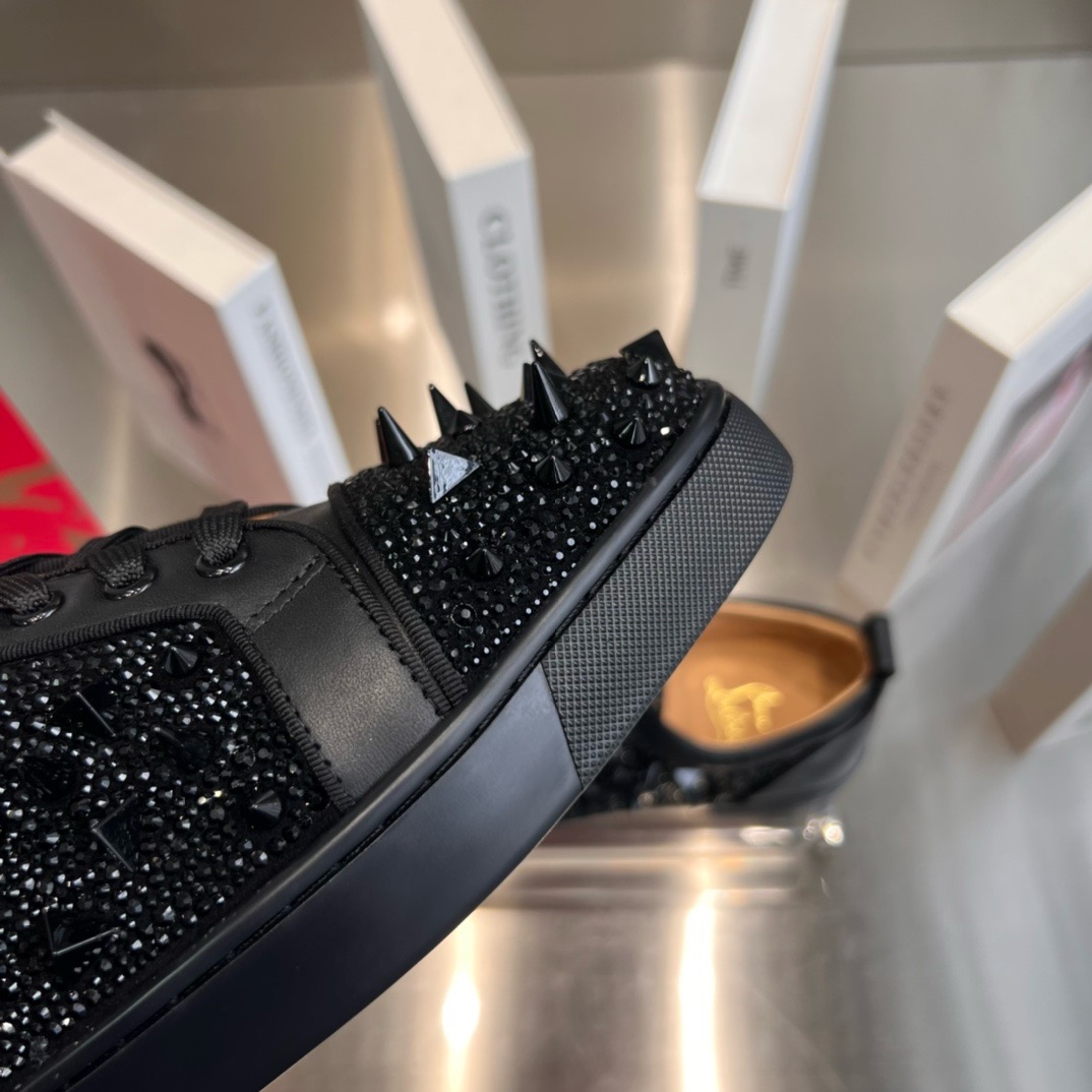 Christian Louboutin Sneaker - CCSHOES