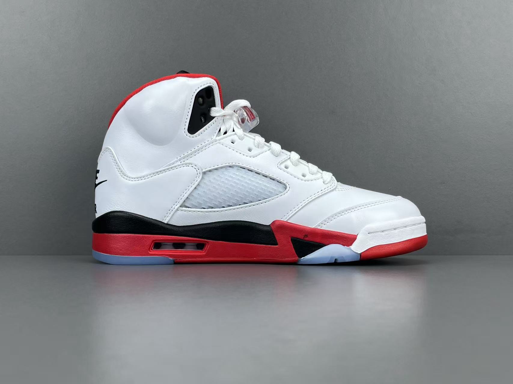 Jordan 5 Retro Fire Red Black Tongue HQ7978-101 - CCSHOES