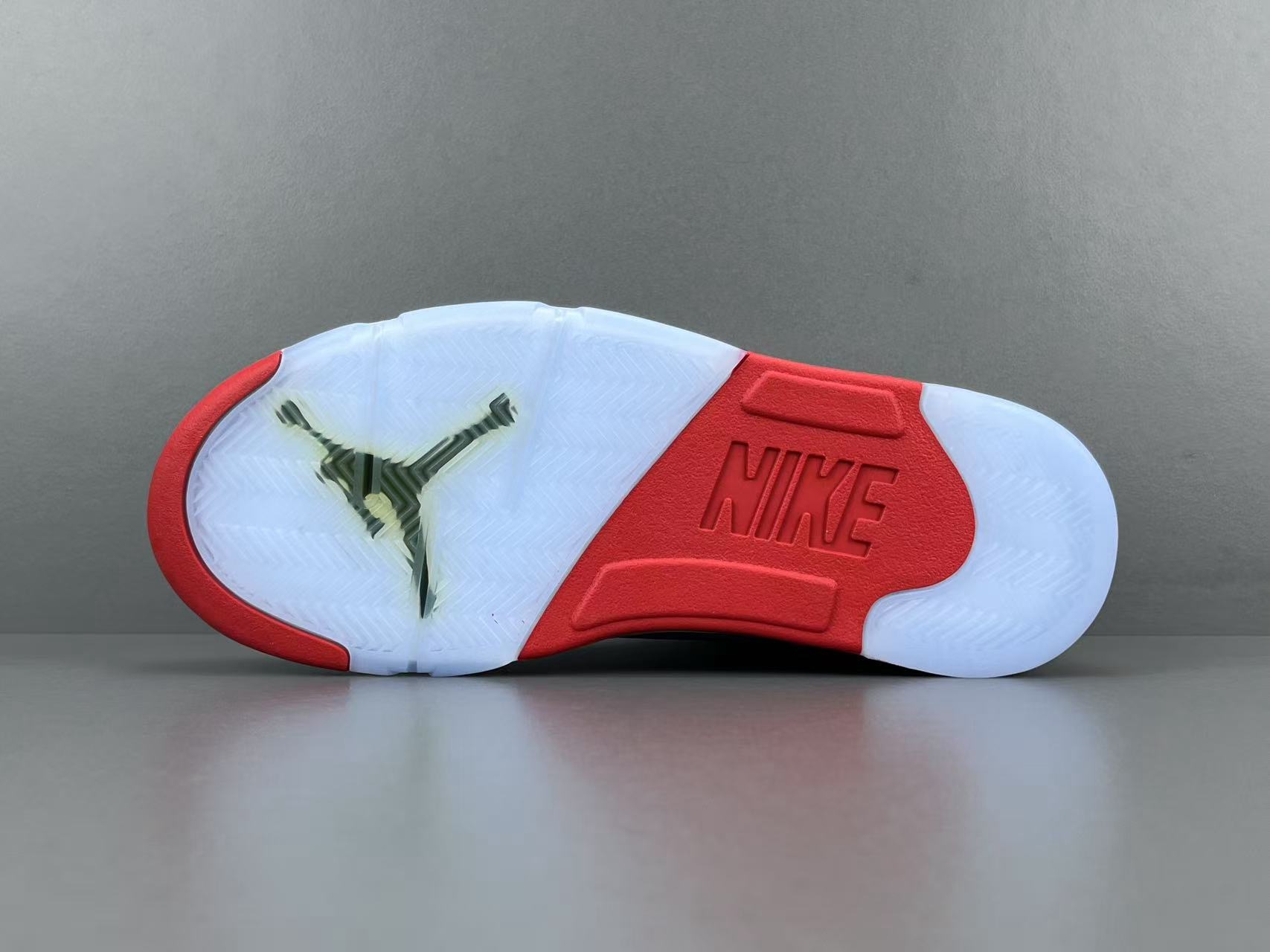 Jordan 5 Retro Fire Red Black Tongue HQ7978-101 - CCSHOES
