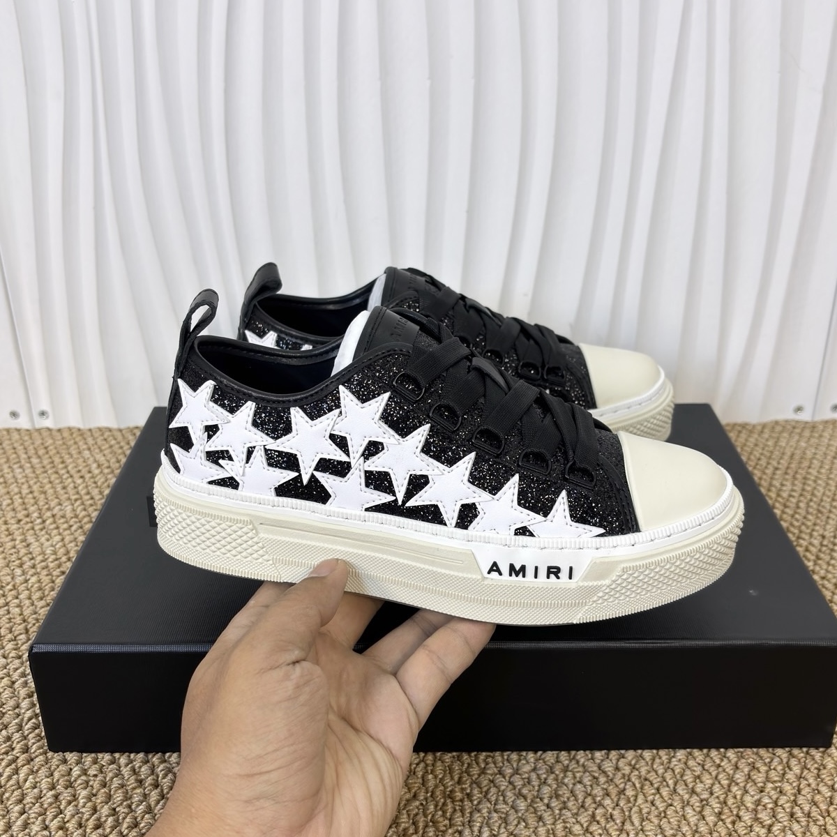 AMIRI STARS Sneakers - CCSHOES