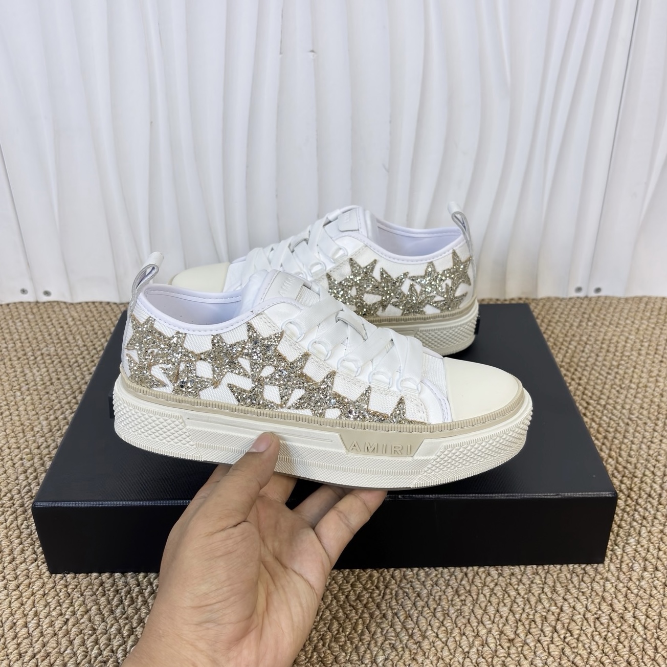 AMIRI STARS Sneakers - CCSHOES