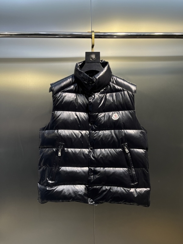 Moncler Jacket - CCSHOES