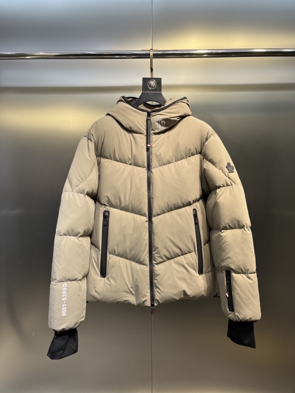 Moncler Jacket - CCSHOES