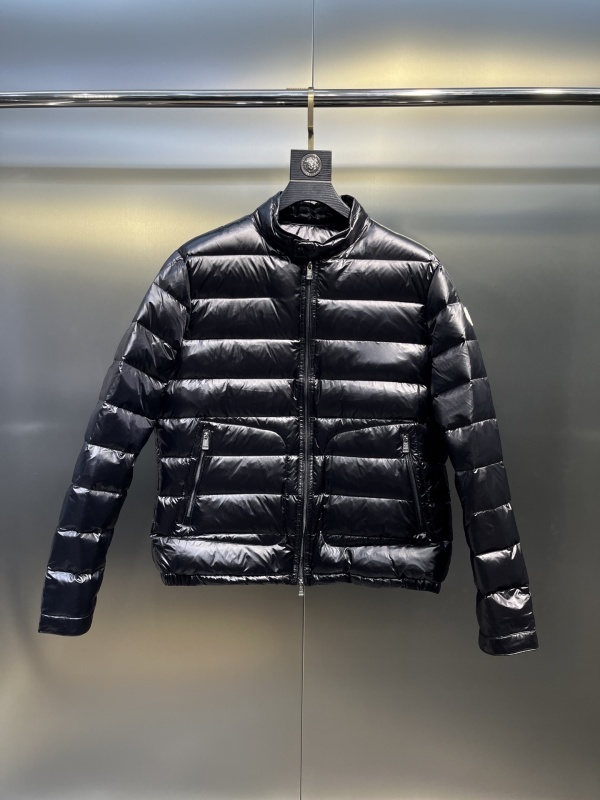 Moncler Jacket - CCSHOES