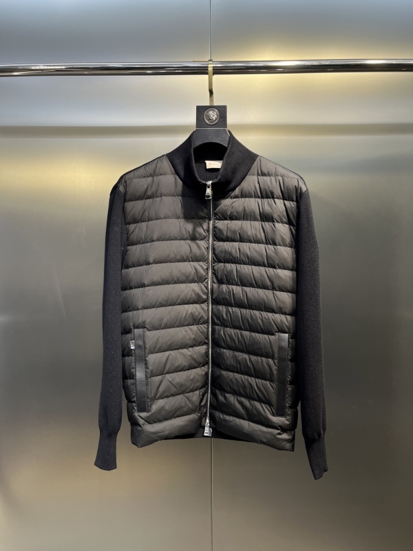 Moncler Jacket - CCSHOES