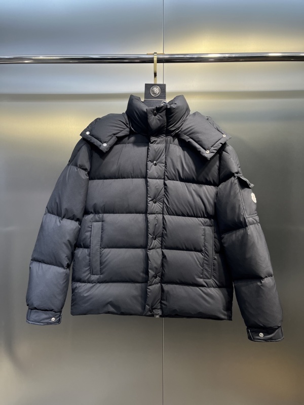 Moncler Jacket - CCSHOES